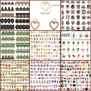 🎨Holiday-Themed Beaded &/or Charm Earrings – Posh Shows Exclusive🎉